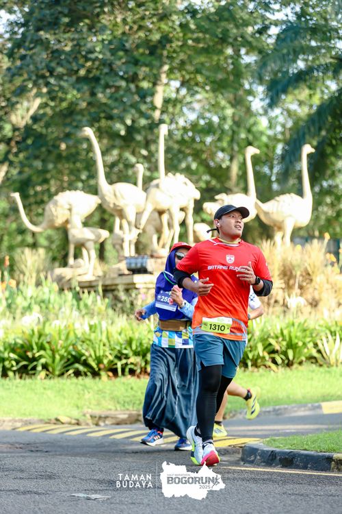 Race photo from Taman Budaya x BOGORUN 2025