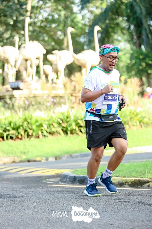 Race photo from Taman Budaya x BOGORUN 2025