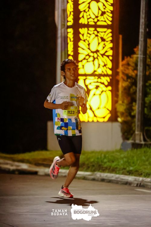 Race photo from Taman Budaya x BOGORUN 2025
