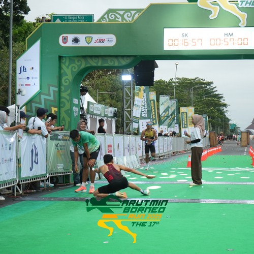 Race photo from ARUTMIN BORNEO RUN 2025