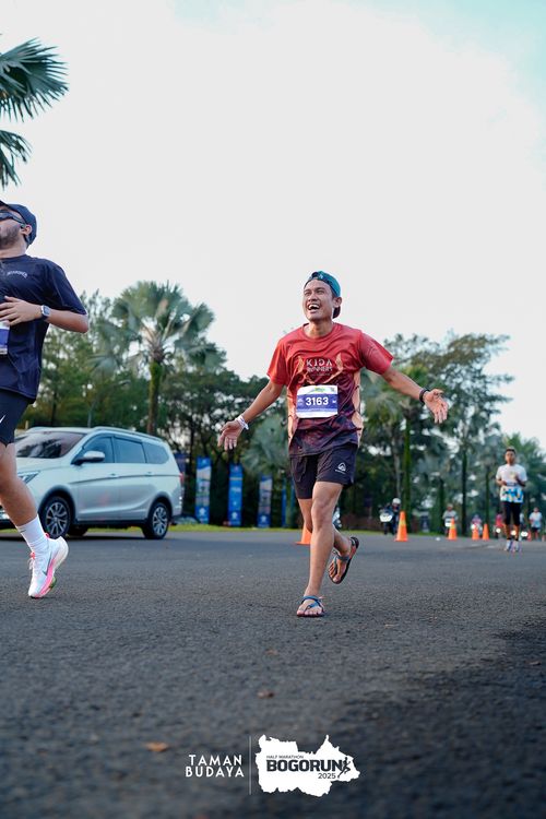 Race photo from Taman Budaya x BOGORUN 2025