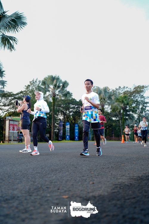 Race photo from Taman Budaya x BOGORUN 2025