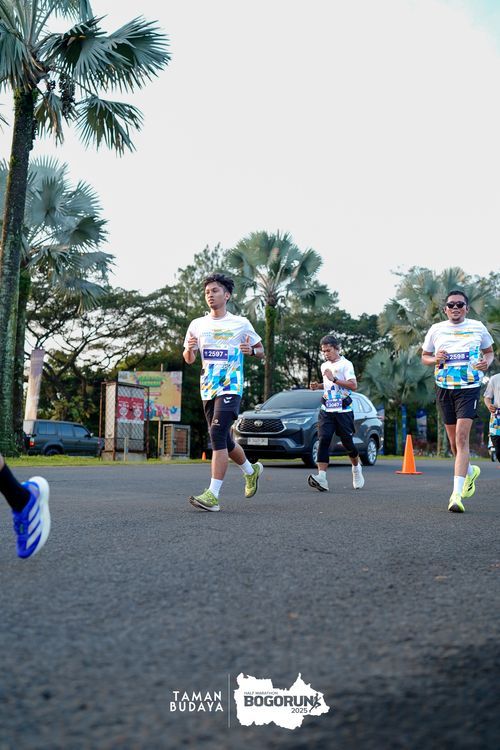 Race photo from Taman Budaya x BOGORUN 2025