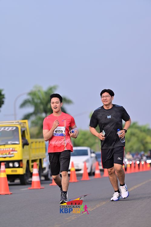 Race photo from CISANGKAN KBP CITY RUN 2025
