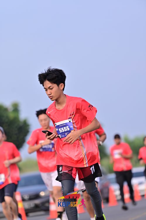 Race photo from CISANGKAN KBP CITY RUN 2025