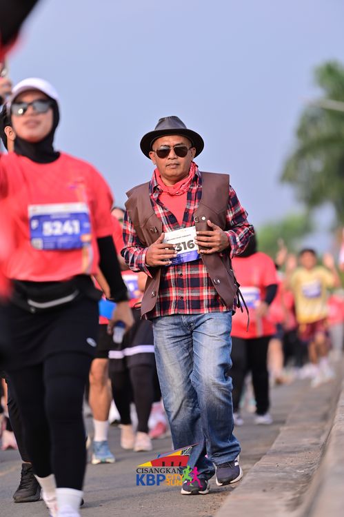 Race photo from CISANGKAN KBP CITY RUN 2025