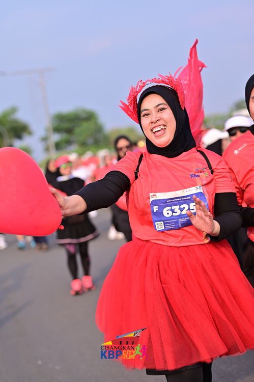 Race photo from CISANGKAN KBP CITY RUN 2025