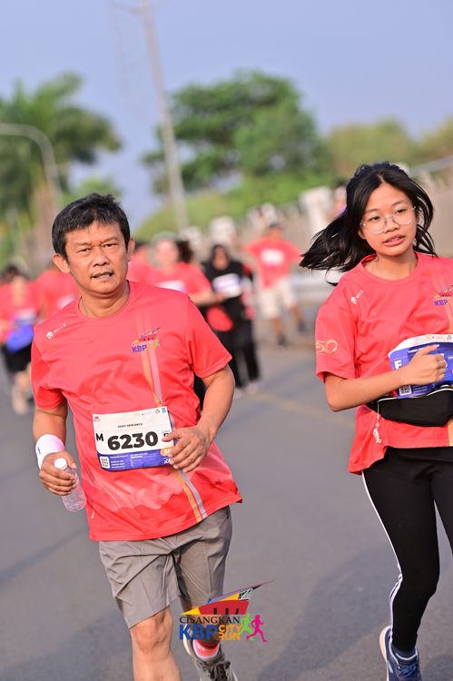 Race photo from CISANGKAN KBP CITY RUN 2025