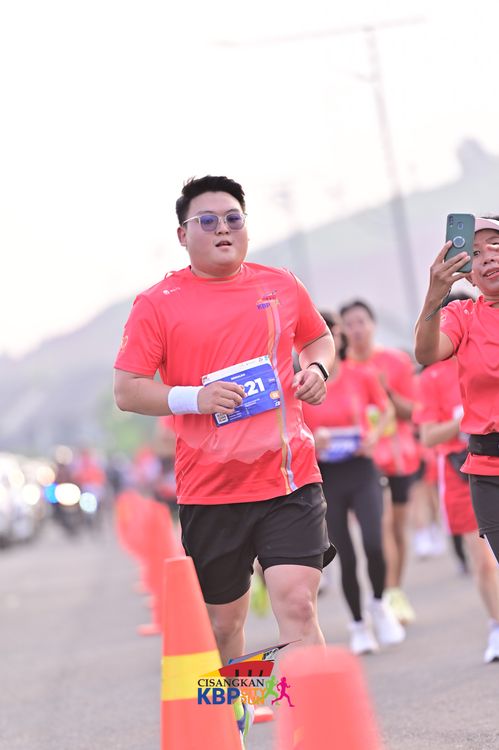 Race photo from CISANGKAN KBP CITY RUN 2025