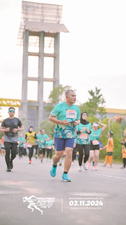 Race photo from Arutmin Borneo Run 2024