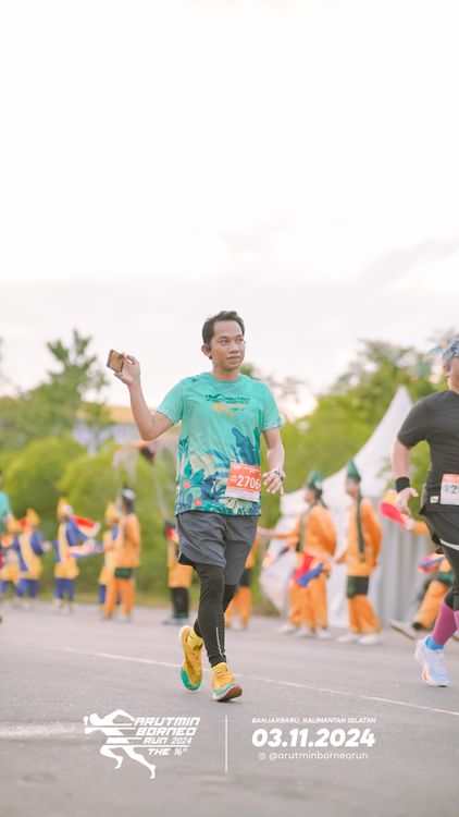 Race photo from Arutmin Borneo Run 2024