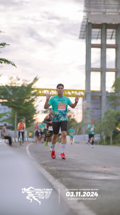 Race photo from Arutmin Borneo Run 2024