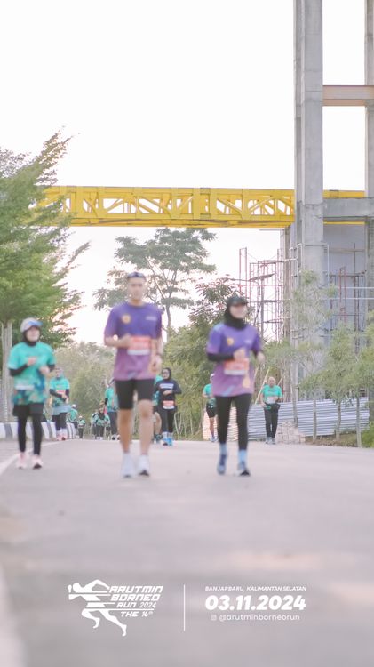 Race photo from Arutmin Borneo Run 2024
