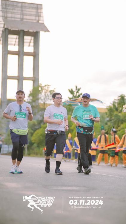 Race photo from Arutmin Borneo Run 2024
