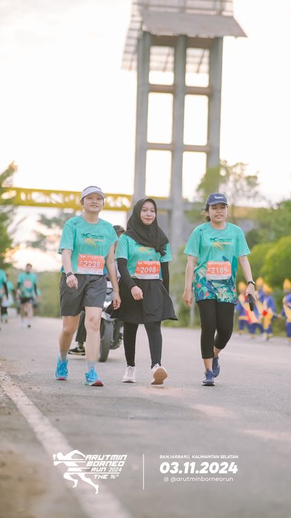 Race photo from Arutmin Borneo Run 2024