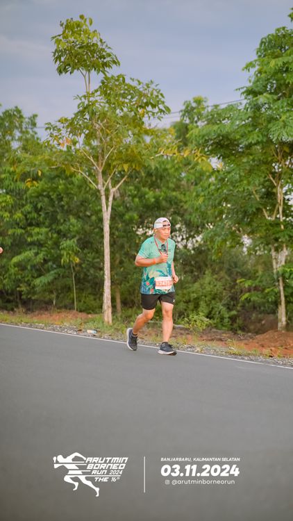 Race photo from Arutmin Borneo Run 2024
