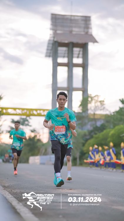 Race photo from Arutmin Borneo Run 2024