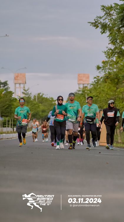 Race photo from Arutmin Borneo Run 2024