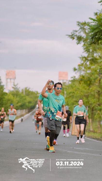Race photo from Arutmin Borneo Run 2024