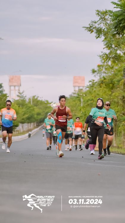 Race photo from Arutmin Borneo Run 2024
