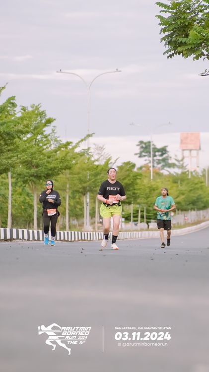 Race photo from Arutmin Borneo Run 2024
