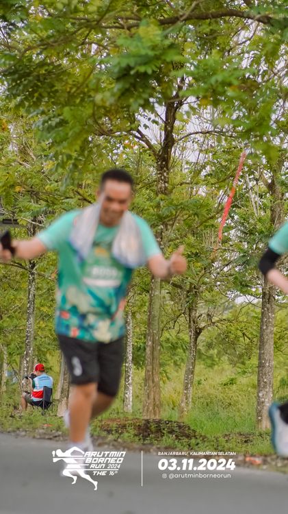 Race photo from Arutmin Borneo Run 2024