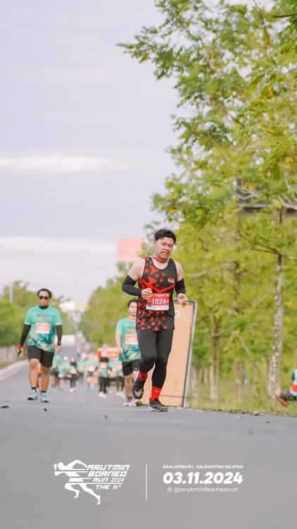 Race photo from Arutmin Borneo Run 2024