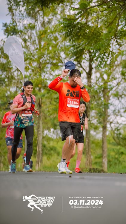 Race photo from Arutmin Borneo Run 2024