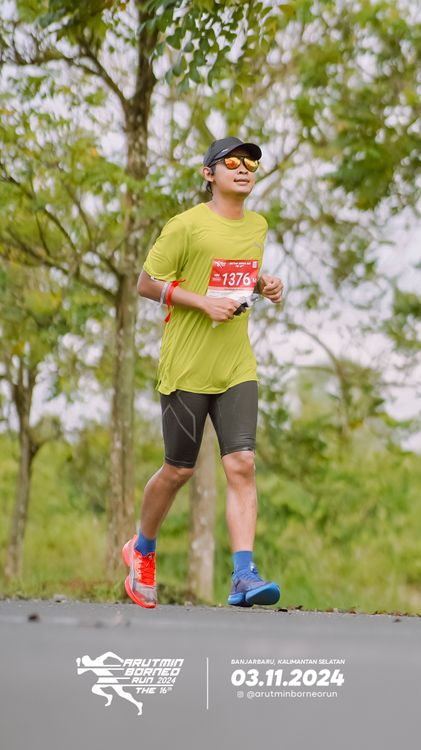 Race photo from Arutmin Borneo Run 2024