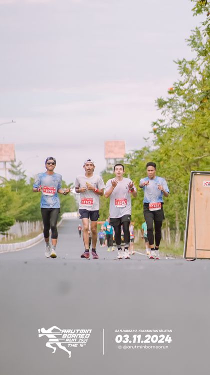 Race photo from Arutmin Borneo Run 2024