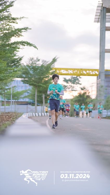Race photo from Arutmin Borneo Run 2024