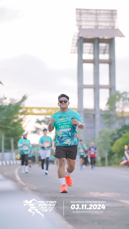 Race photo from Arutmin Borneo Run 2024