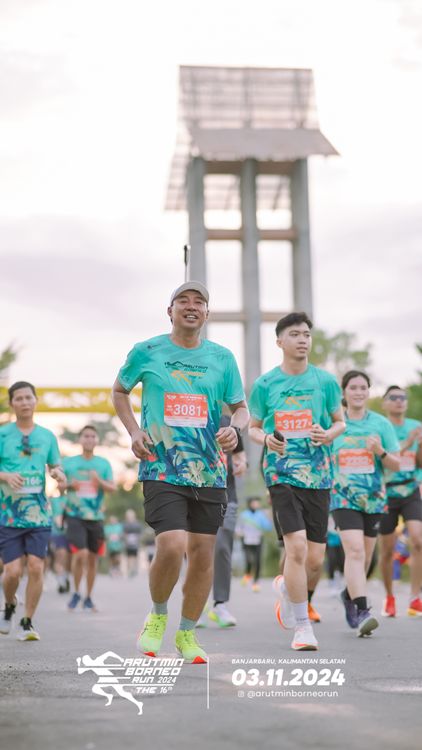 Race photo from Arutmin Borneo Run 2024