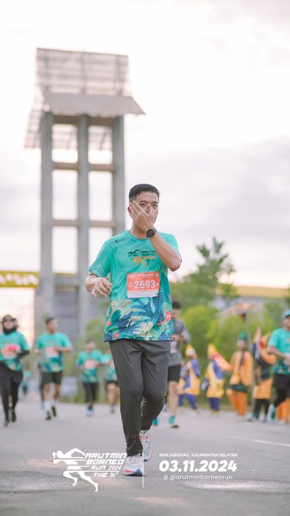 Race photo from Arutmin Borneo Run 2024