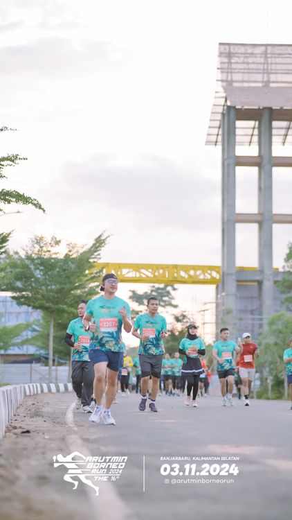 Race photo from Arutmin Borneo Run 2024