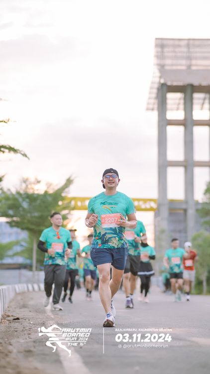 Race photo from Arutmin Borneo Run 2024