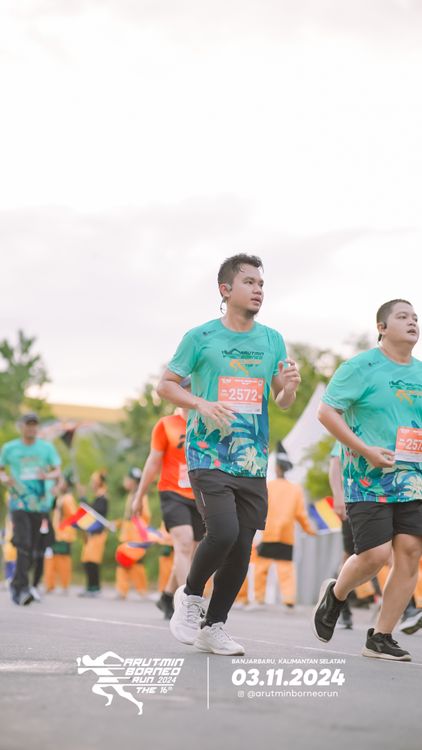 Race photo from Arutmin Borneo Run 2024