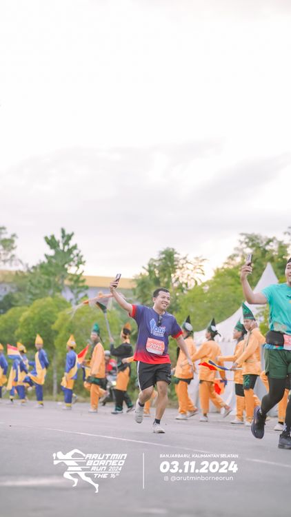 Race photo from Arutmin Borneo Run 2024