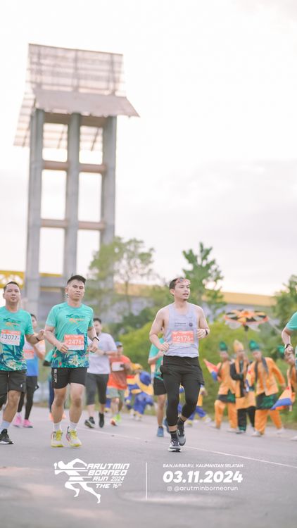 Race photo from Arutmin Borneo Run 2024