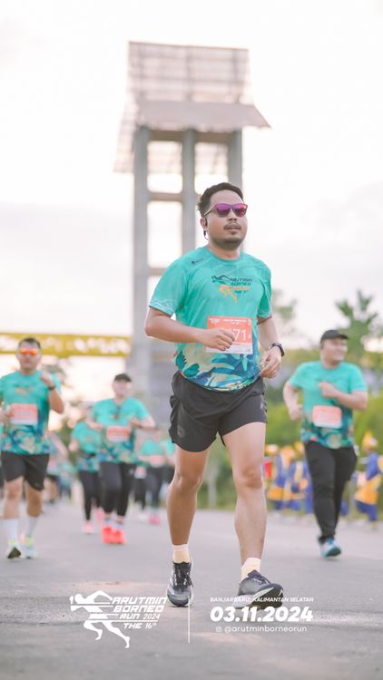 Race photo from Arutmin Borneo Run 2024