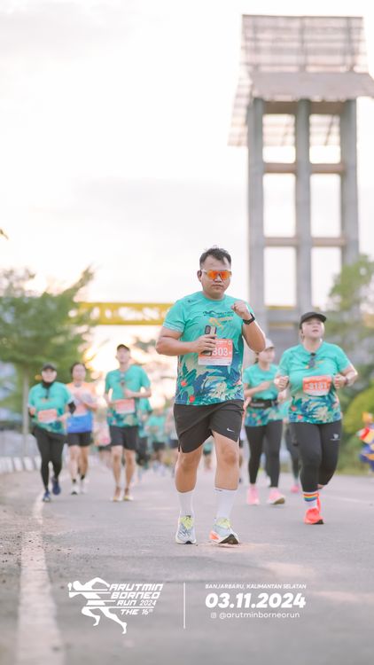 Race photo from Arutmin Borneo Run 2024