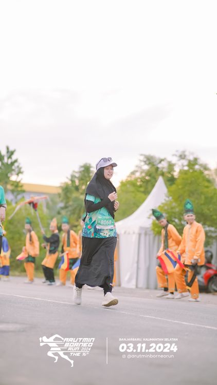 Race photo from Arutmin Borneo Run 2024