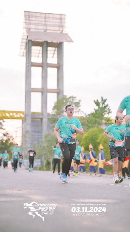 Race photo from Arutmin Borneo Run 2024