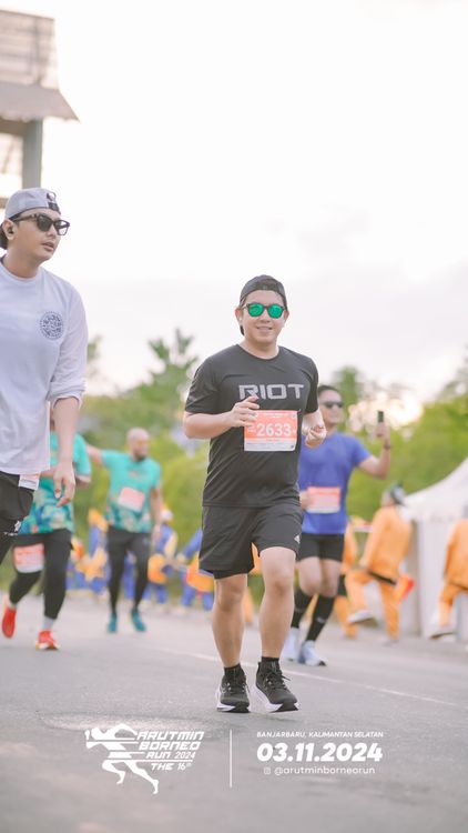 Race photo from Arutmin Borneo Run 2024