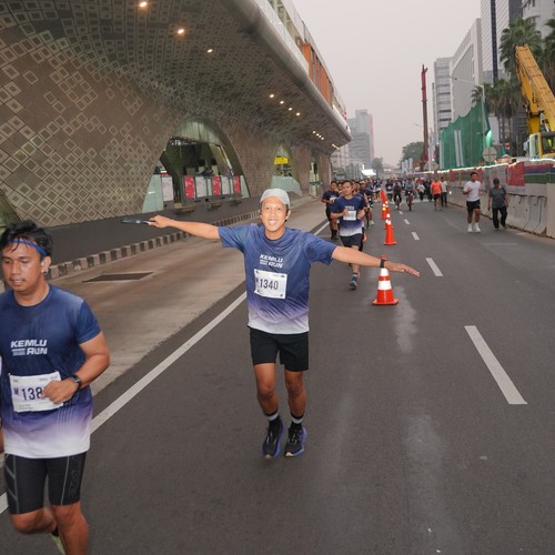 Race photo from KEMLU RUN 2026