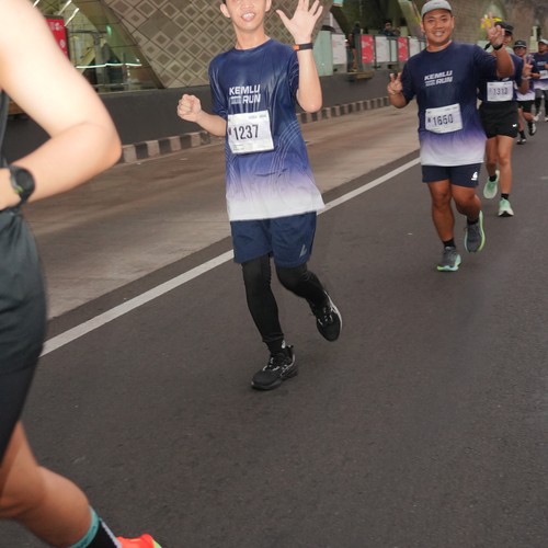 Race photo from KEMLU RUN 2026