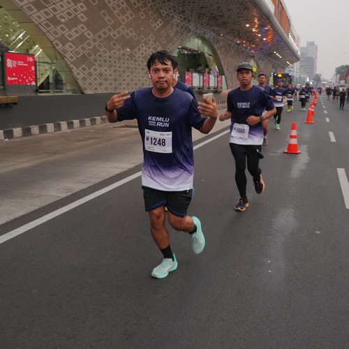 Race photo from KEMLU RUN 2026