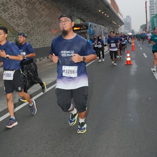 Race photo from KEMLU RUN 2026