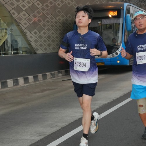 Race photo from KEMLU RUN 2026