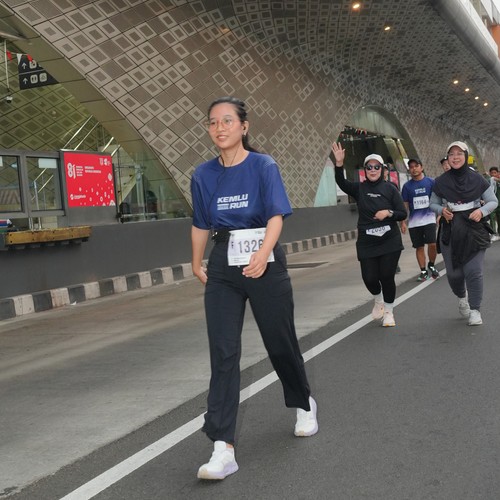 Race photo from KEMLU RUN 2026